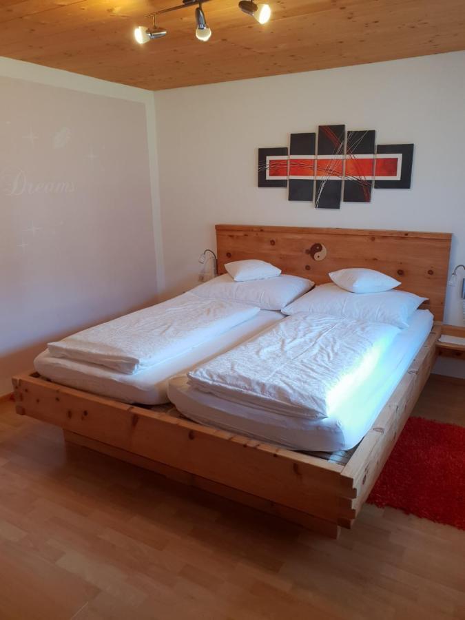 Appartement Haus Ambiatscha à Sankt Gallenkirch Extérieur photo