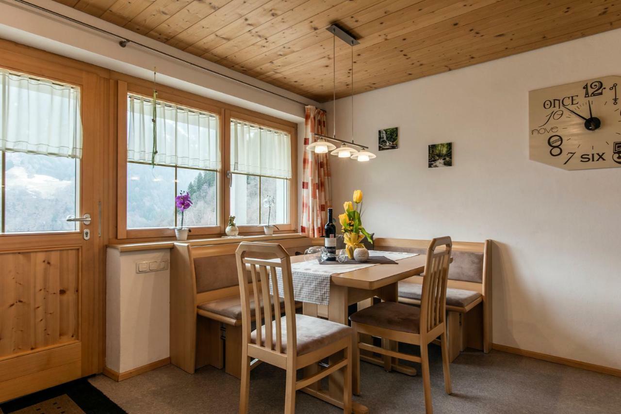 Appartement Haus Ambiatscha à Sankt Gallenkirch Extérieur photo