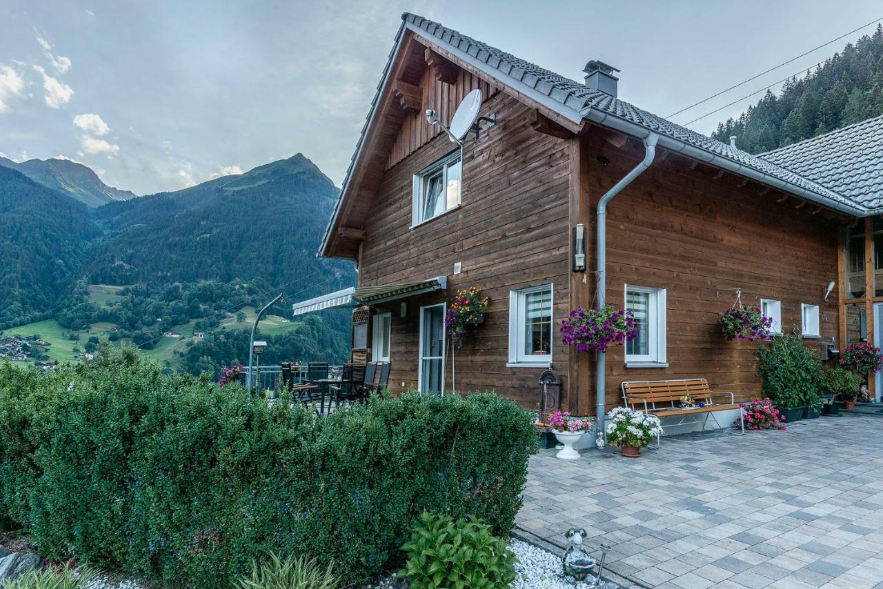 Appartement Haus Ambiatscha à Sankt Gallenkirch Extérieur photo